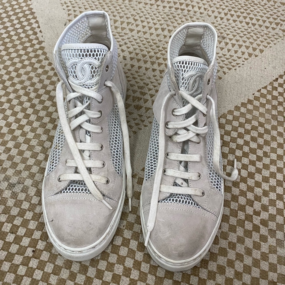 COPY - Chanel white sneakers